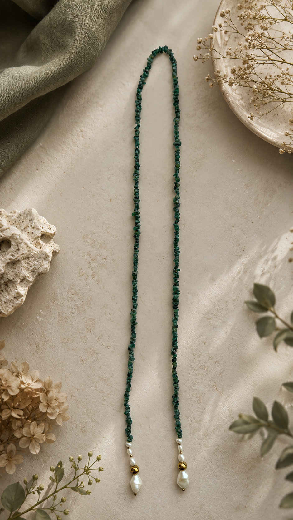 Emerald Lasso Lariat Necklace